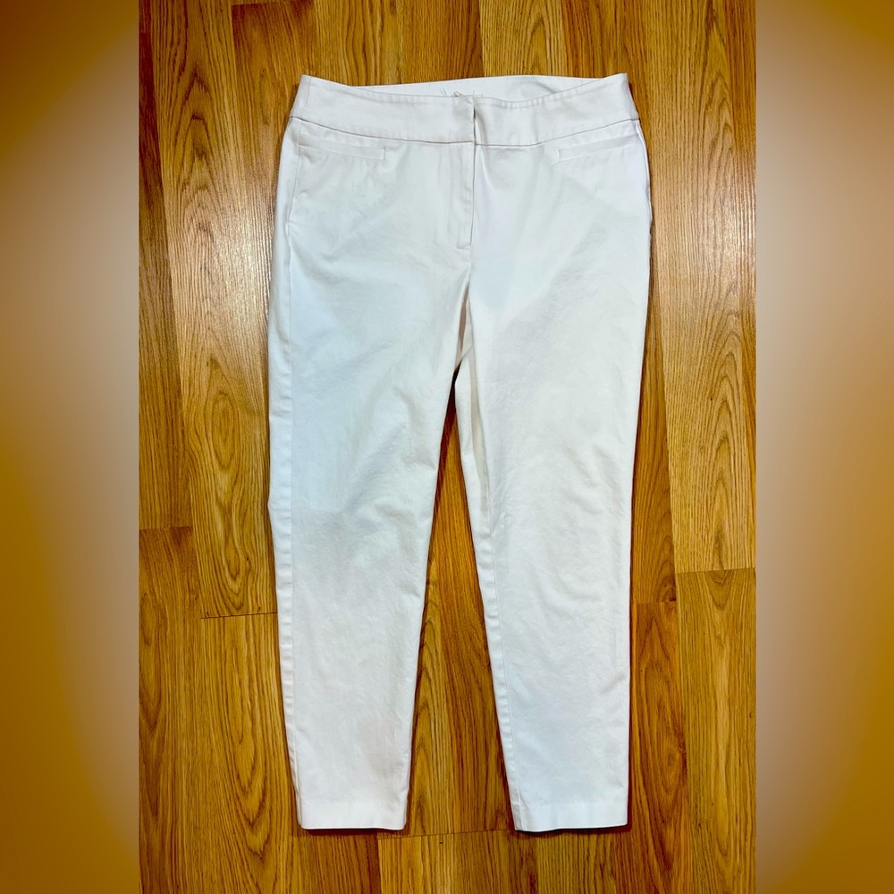 Elegant Eileen Fisher Women’s Cropped Pants Minimalist Size 6